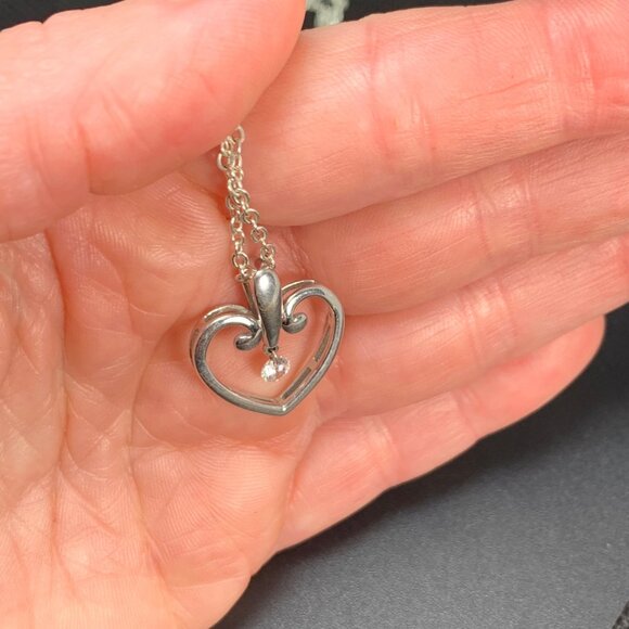VTG Solid Sterling Silver 925 Cubic Zirconia Heart Pendant Necklace Size 18'' - Picture 5 of 11